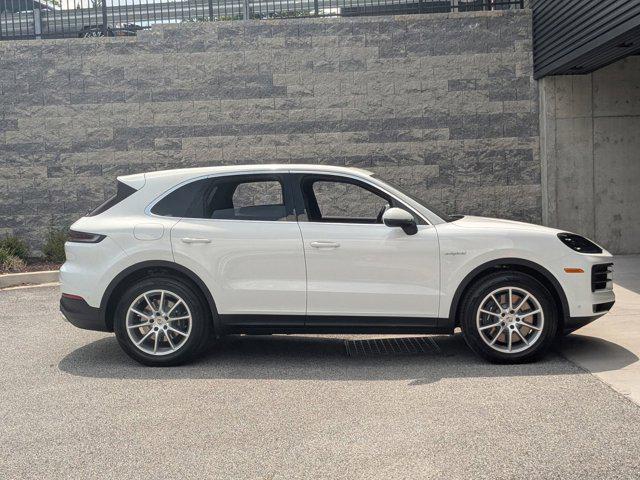 new 2025 Porsche Cayenne car, priced at $106,825