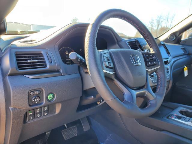 new 2025 Honda Ridgeline car, priced at $44,718