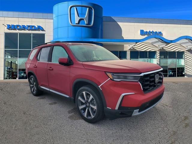 new 2025 Honda Pilot car, priced at $48,613