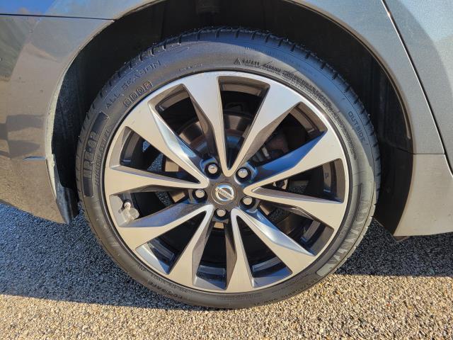 used 2017 Nissan Maxima car, priced at $16,424
