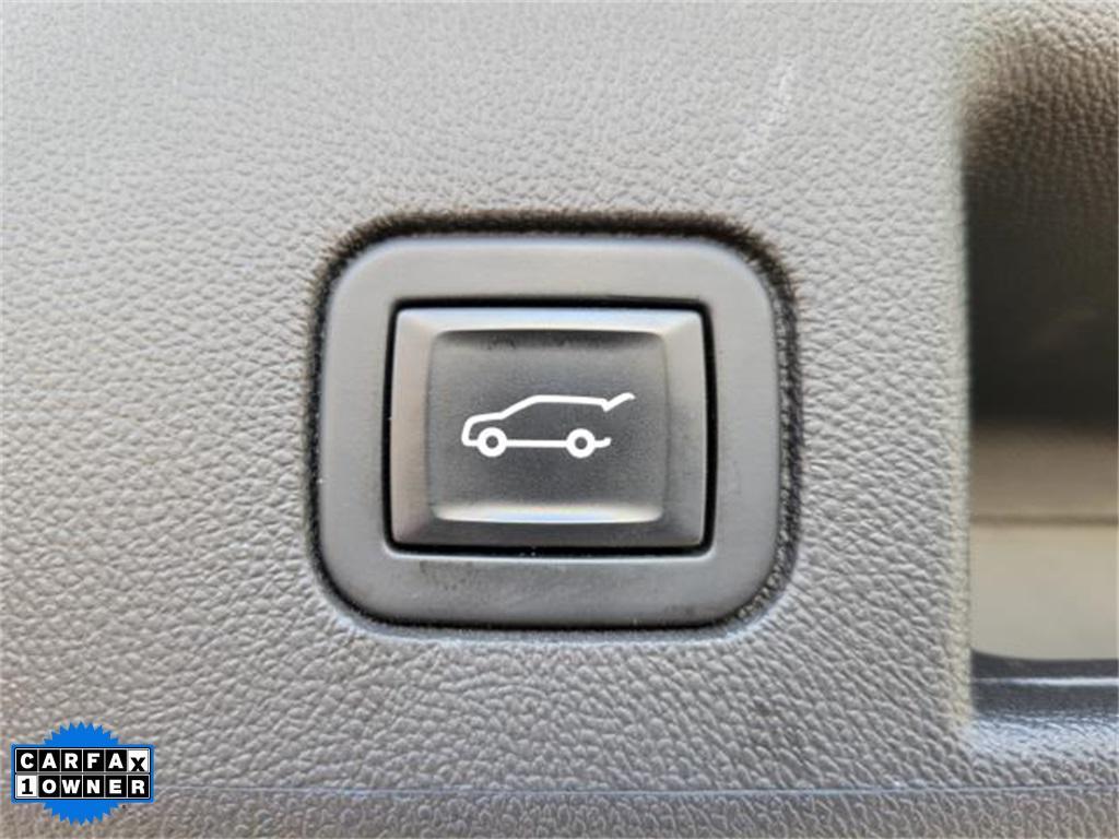 used 2022 Chevrolet Equinox car, priced at $21,895