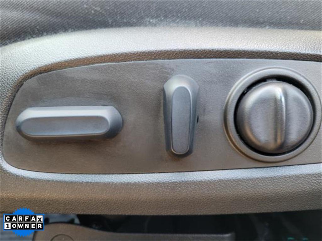 used 2022 Chevrolet Equinox car, priced at $21,895