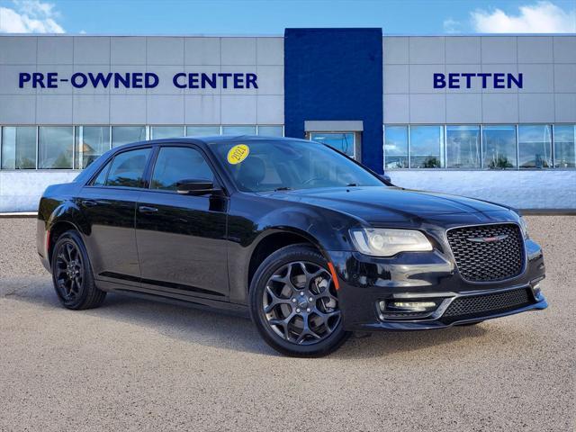 used 2021 Chrysler 300 car, priced at $25,999