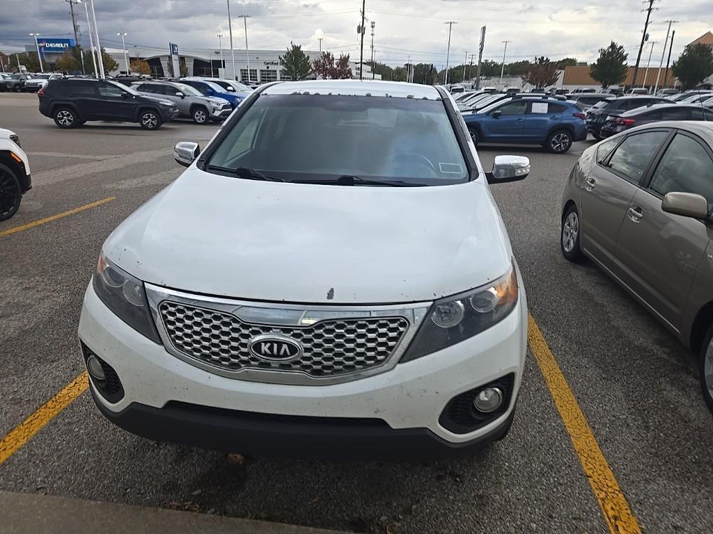 used 2013 Kia Sorento car, priced at $5,000