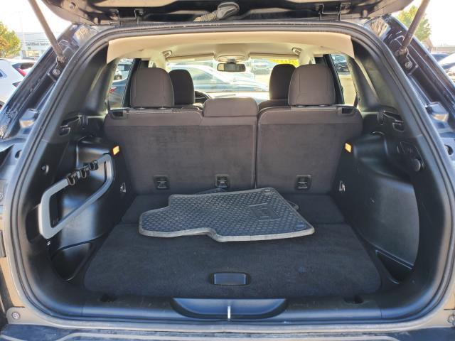 used 2018 Jeep Cherokee car, priced at $15,573