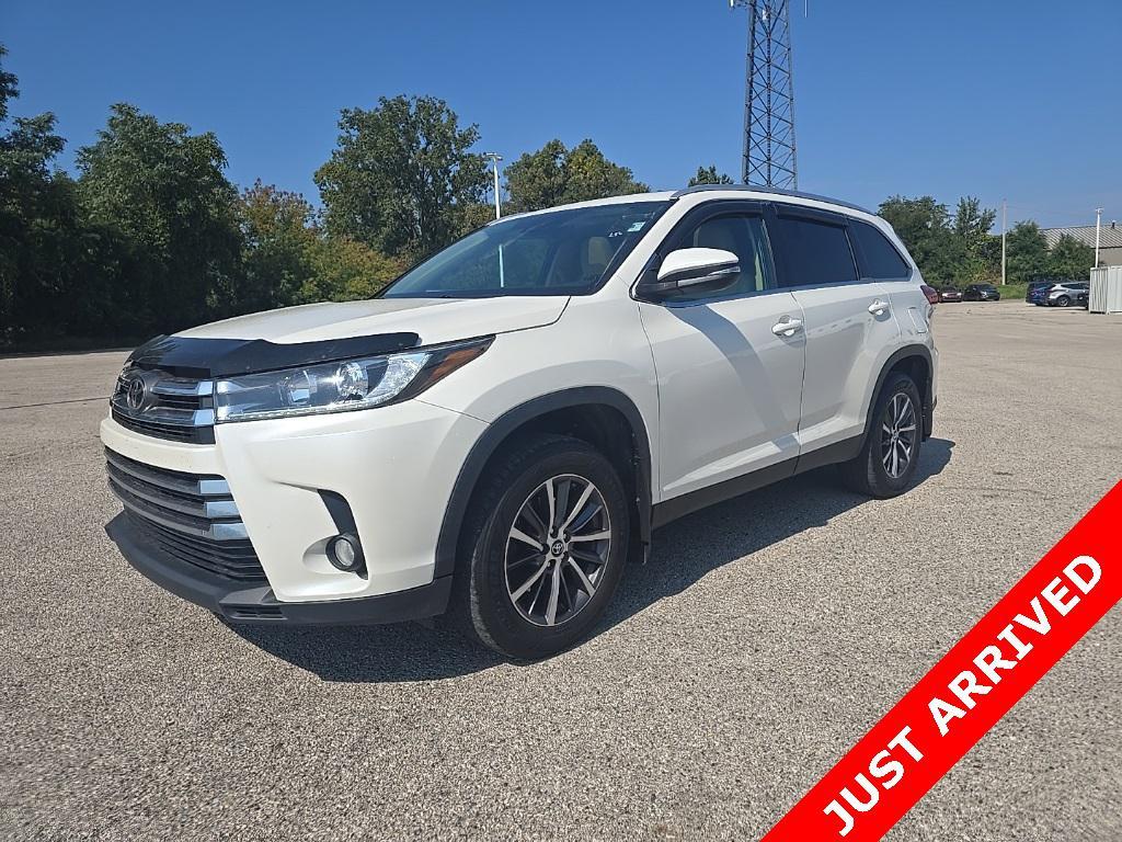 used 2019 Toyota Highlander car, priced at $27,990