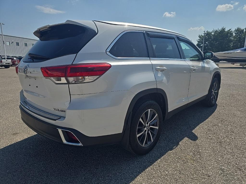 used 2019 Toyota Highlander car, priced at $27,990