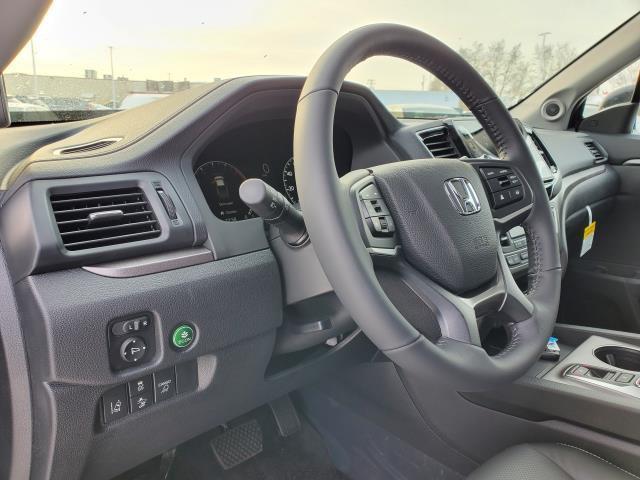 new 2025 Honda Ridgeline car, priced at $42,270