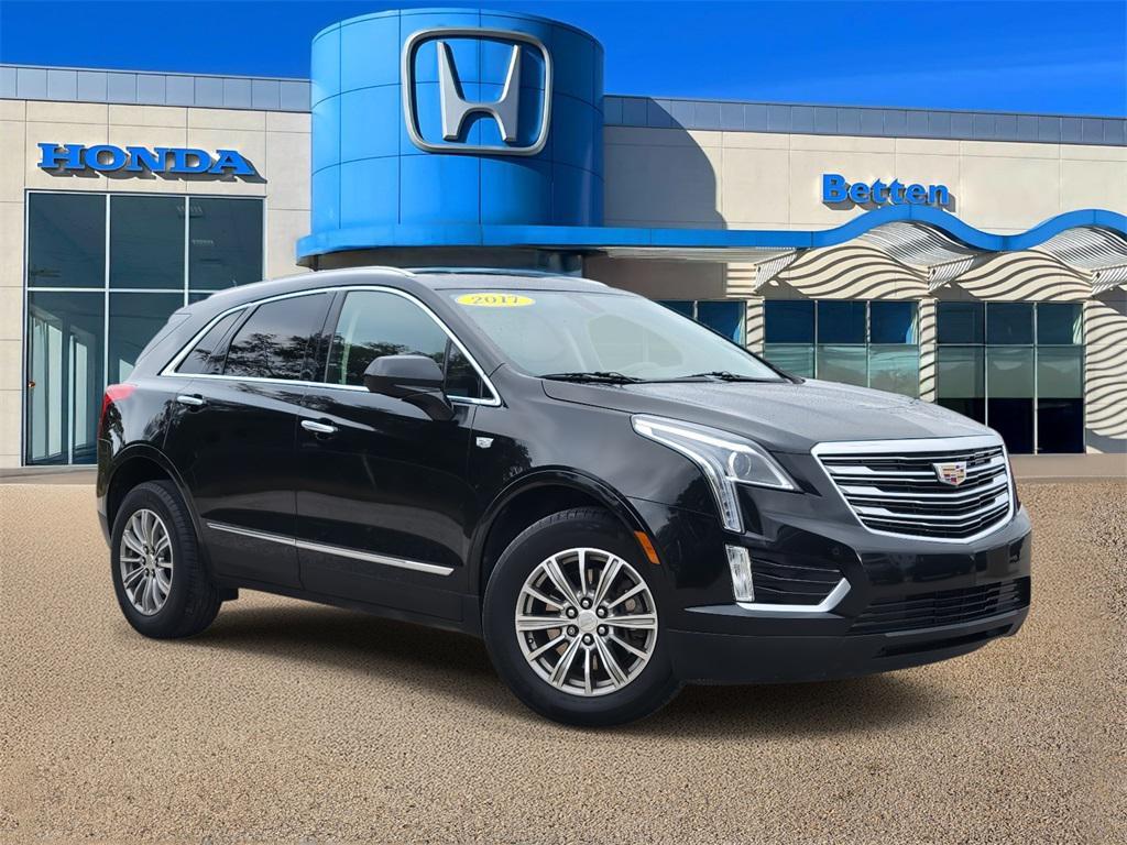 used 2017 Cadillac XT5 car, priced at $17,245