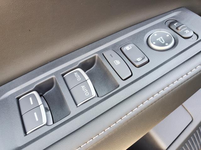 new 2025 Honda Accord Hybrid car, priced at $33,223