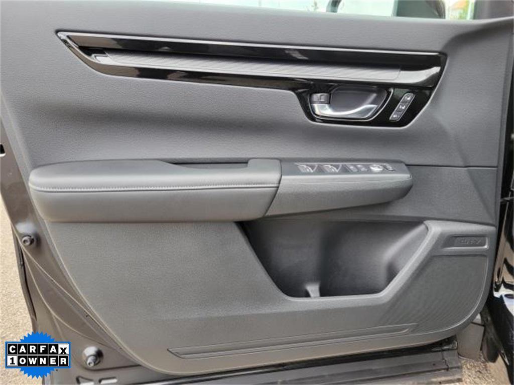 used 2025 Honda CR-V car, priced at $37,389