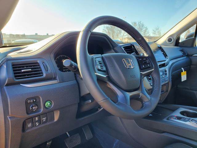 new 2025 Honda Ridgeline car, priced at $39,658