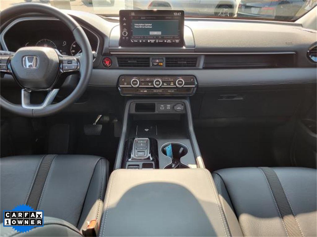 used 2025 Honda Pilot car, priced at $44,657