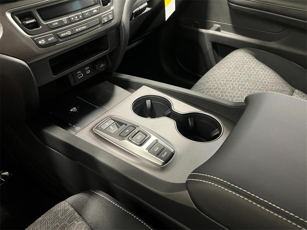 new 2025 Honda Ridgeline car, priced at $40,240