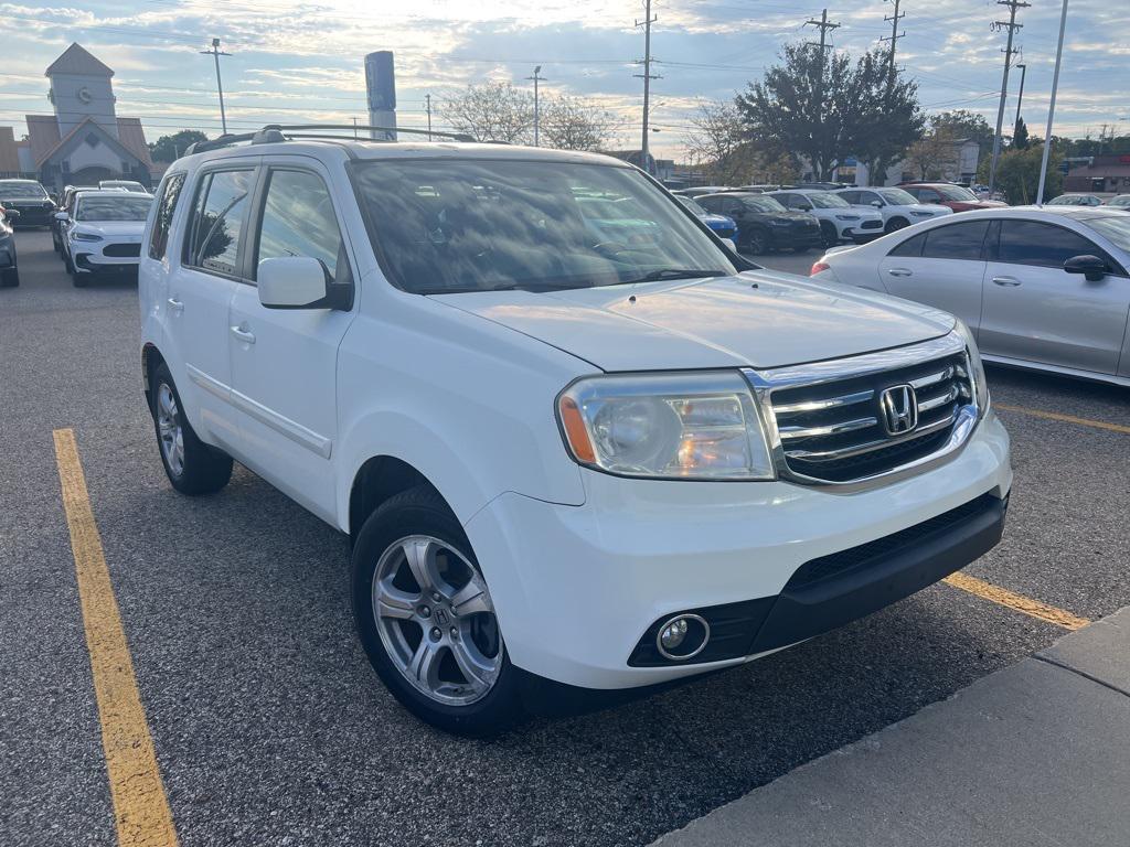 used 2014 Honda Pilot car, priced at $12,500
