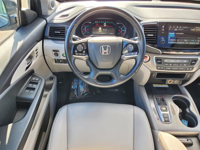 used 2022 Honda Pilot car, priced at $33,208