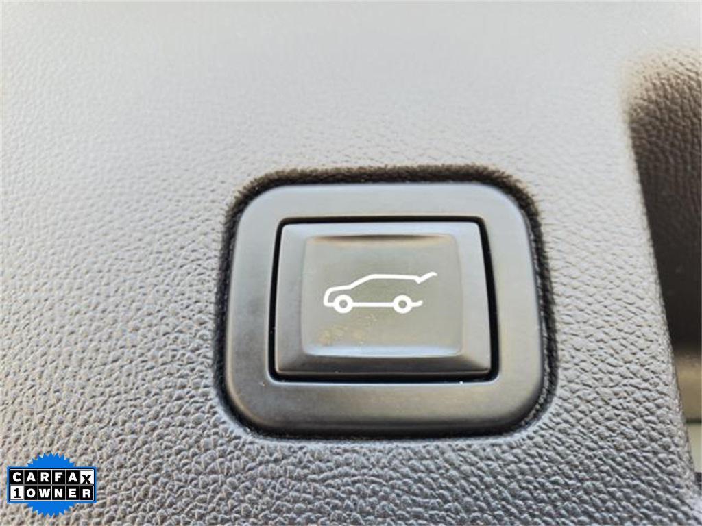 used 2022 Chevrolet Equinox car, priced at $23,617
