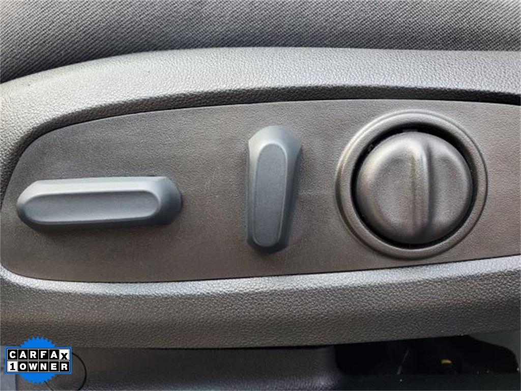 used 2022 Chevrolet Equinox car, priced at $23,617