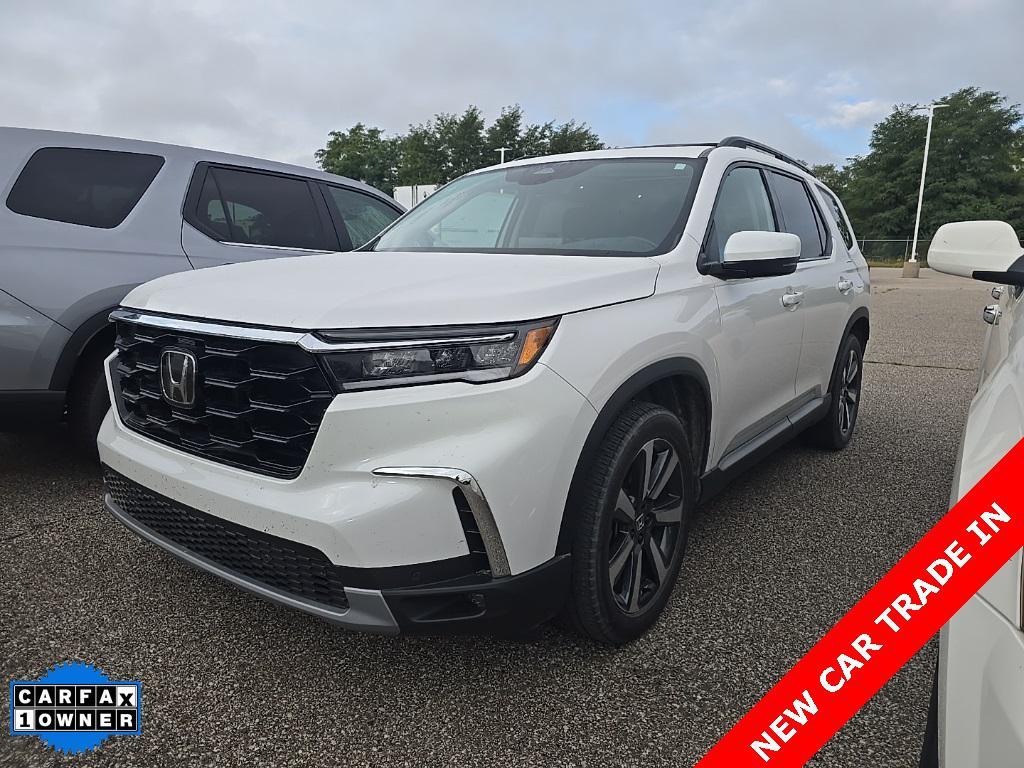 used 2023 Honda Pilot car, priced at $41,980