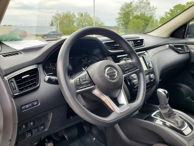 used 2020 Nissan Rogue Sport car, priced at $15,885