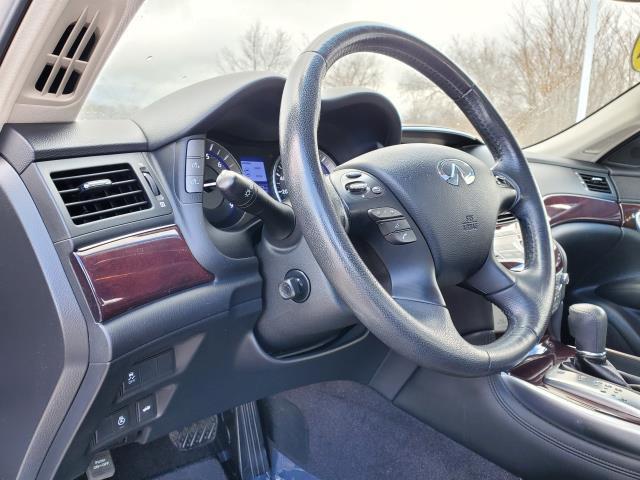 used 2019 INFINITI Q70 car, priced at $21,499