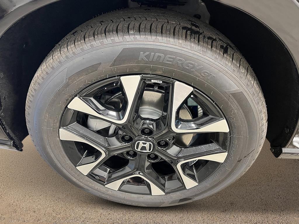 new 2026 Honda HR-V car, priced at $32,051