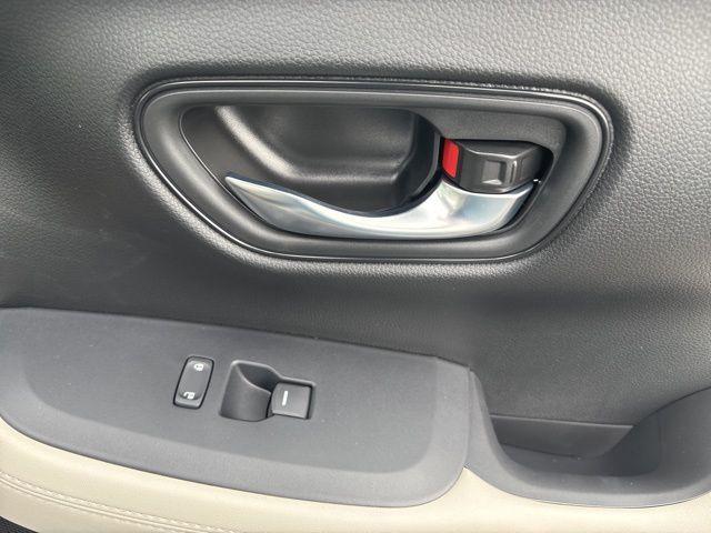 new 2025 Honda HR-V car, priced at $28,295