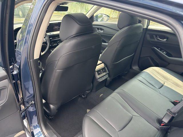 new 2025 Honda Accord Hybrid car