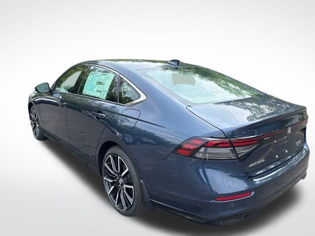 new 2025 Honda Accord Hybrid car