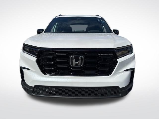 new 2025 Honda Pilot car, priced at $56,485