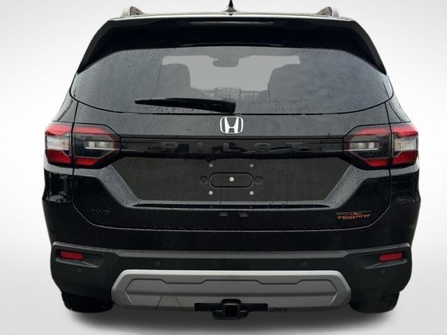 new 2025 Honda Pilot car, priced at $51,375