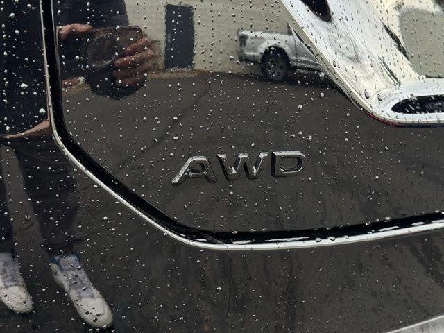 new 2025 Honda Pilot car, priced at $51,375