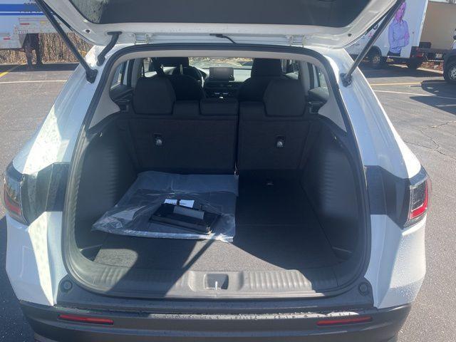 new 2025 Honda HR-V car, priced at $28,750
