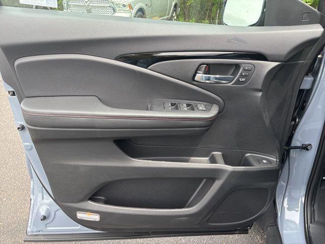 new 2025 Honda Ridgeline car, priced at $48,655