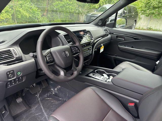 new 2025 Honda Ridgeline car, priced at $48,655