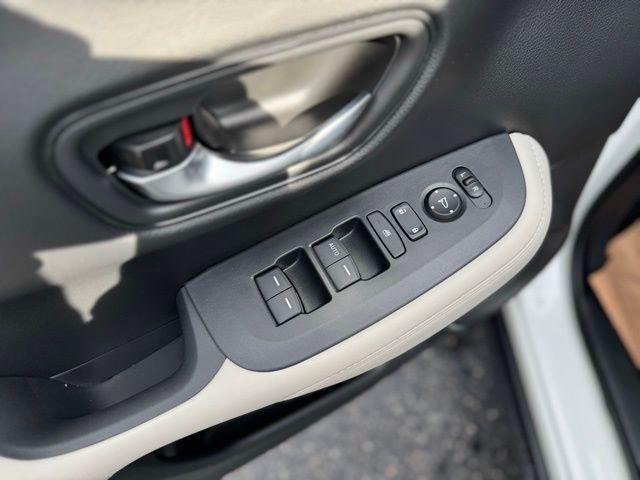 new 2026 Honda HR-V car, priced at $29,550