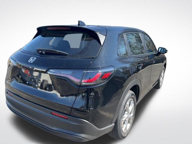 new 2025 Honda HR-V car, priced at $28,295