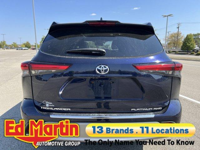 used 2020 Toyota Highlander car, priced at $34,577