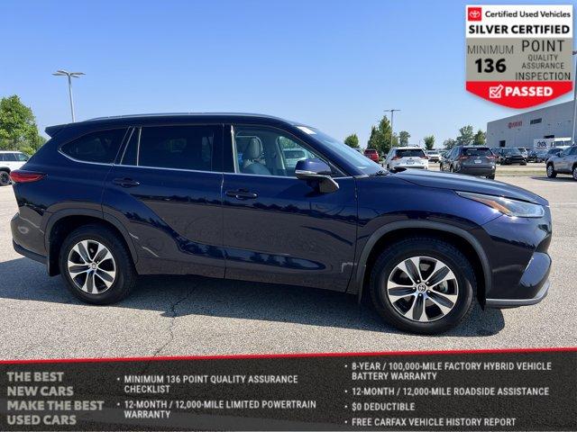 used 2021 Toyota Highlander car, priced at $28,971
