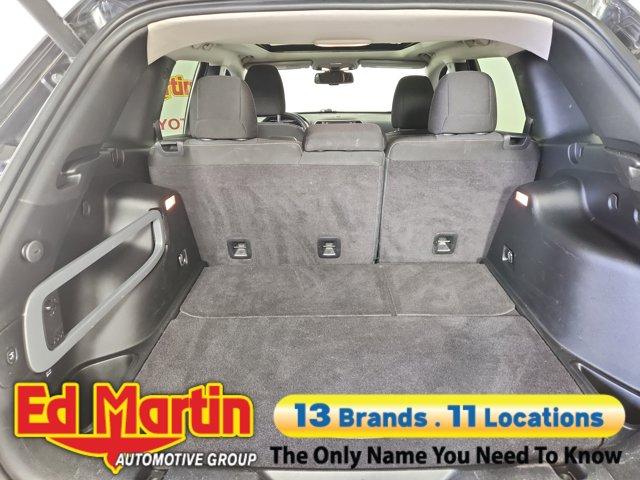used 2015 Jeep Cherokee car, priced at $7,831