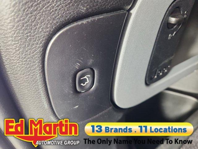 used 2015 Jeep Cherokee car, priced at $7,831