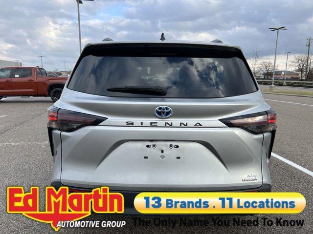 used 2023 Toyota Sienna car, priced at $42,044