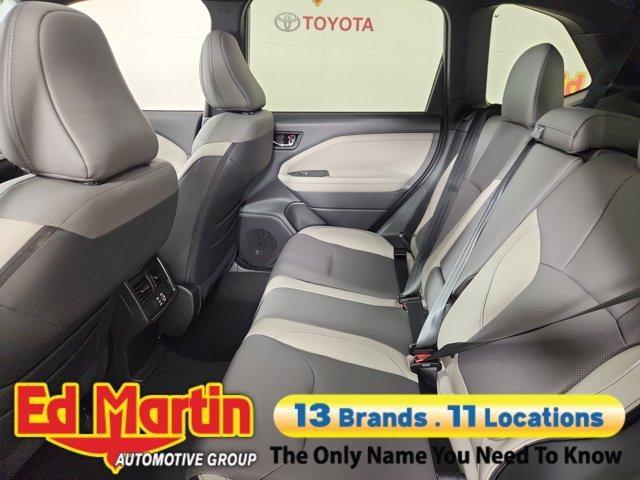 used 2025 Subaru Forester car, priced at $33,998