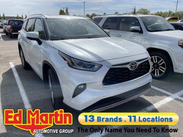 used 2023 Toyota Highlander car, priced at $45,375