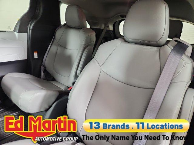 new 2025 Toyota Sienna car, priced at $49,914