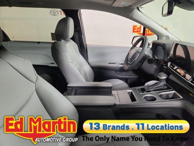 new 2025 Toyota Sienna car, priced at $49,914