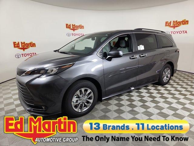 new 2025 Toyota Sienna car, priced at $49,914