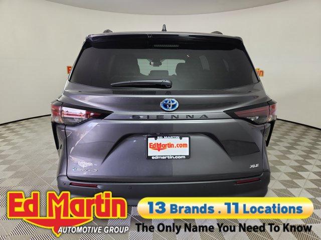 new 2025 Toyota Sienna car, priced at $49,914