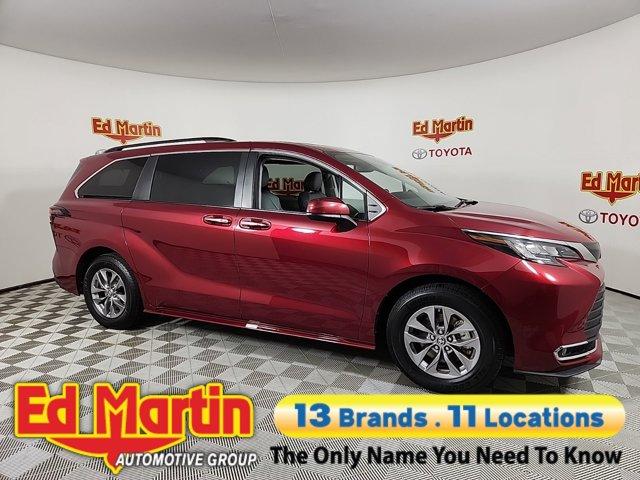 used 2023 Toyota Sienna car, priced at $37,821