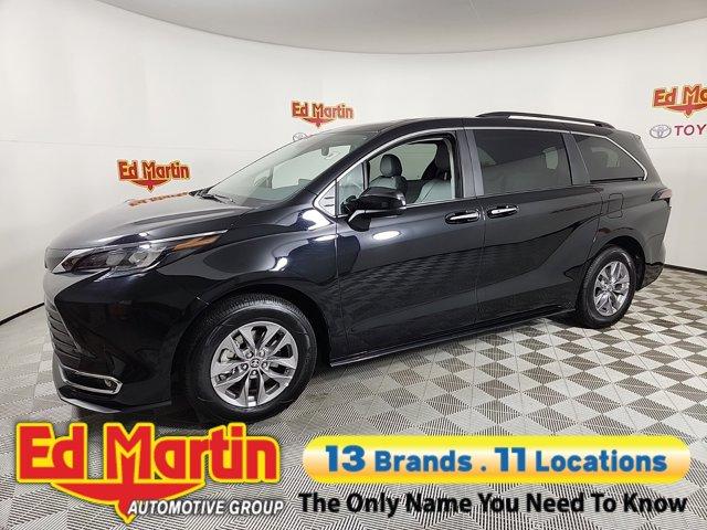 used 2024 Toyota Sienna car, priced at $45,997